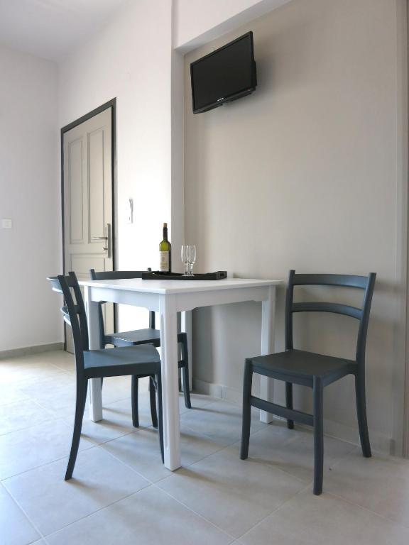 Amaryllis Aparthotel Platanés Cameră foto
